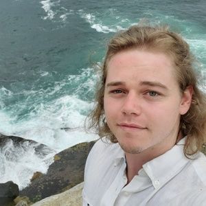 Meet your Posher, Corey